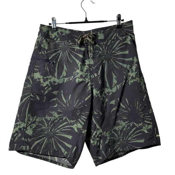 Patagonia Wavefarer Swim Board Shorts Mens 30 Green Tropical Beach Vacation EUC - Picture 1 of 5